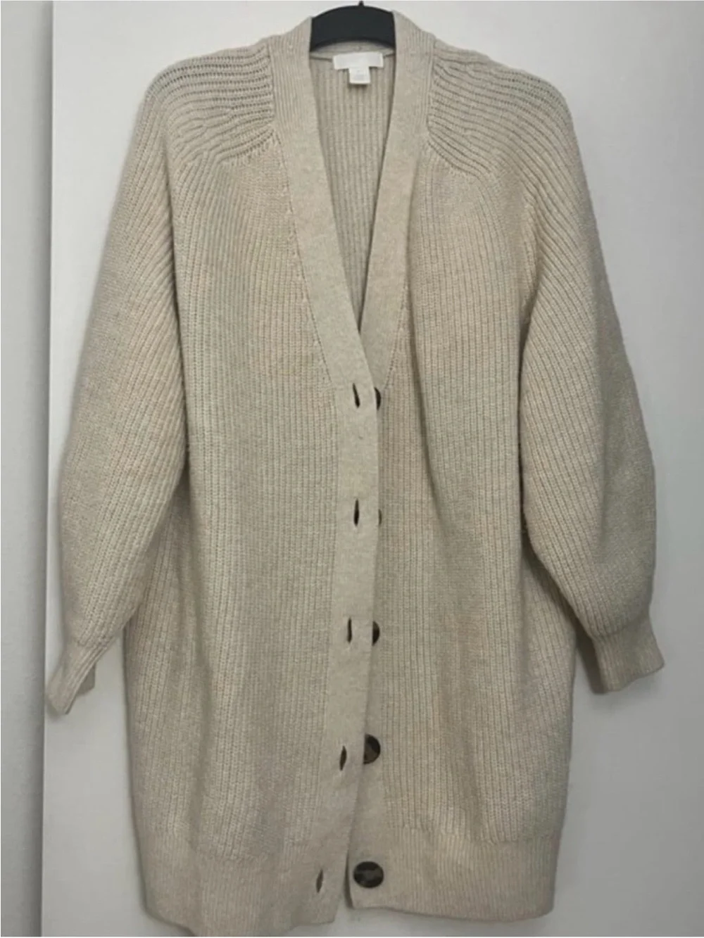 H&M Oversized Ribbed Button Cardigan - Cream - Picture 2 of 7